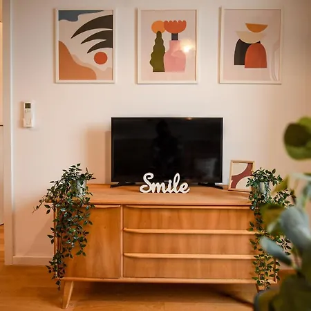 The Geometrist - Stunning 1Br Apt With Balcony Bucharest Exterior photo
