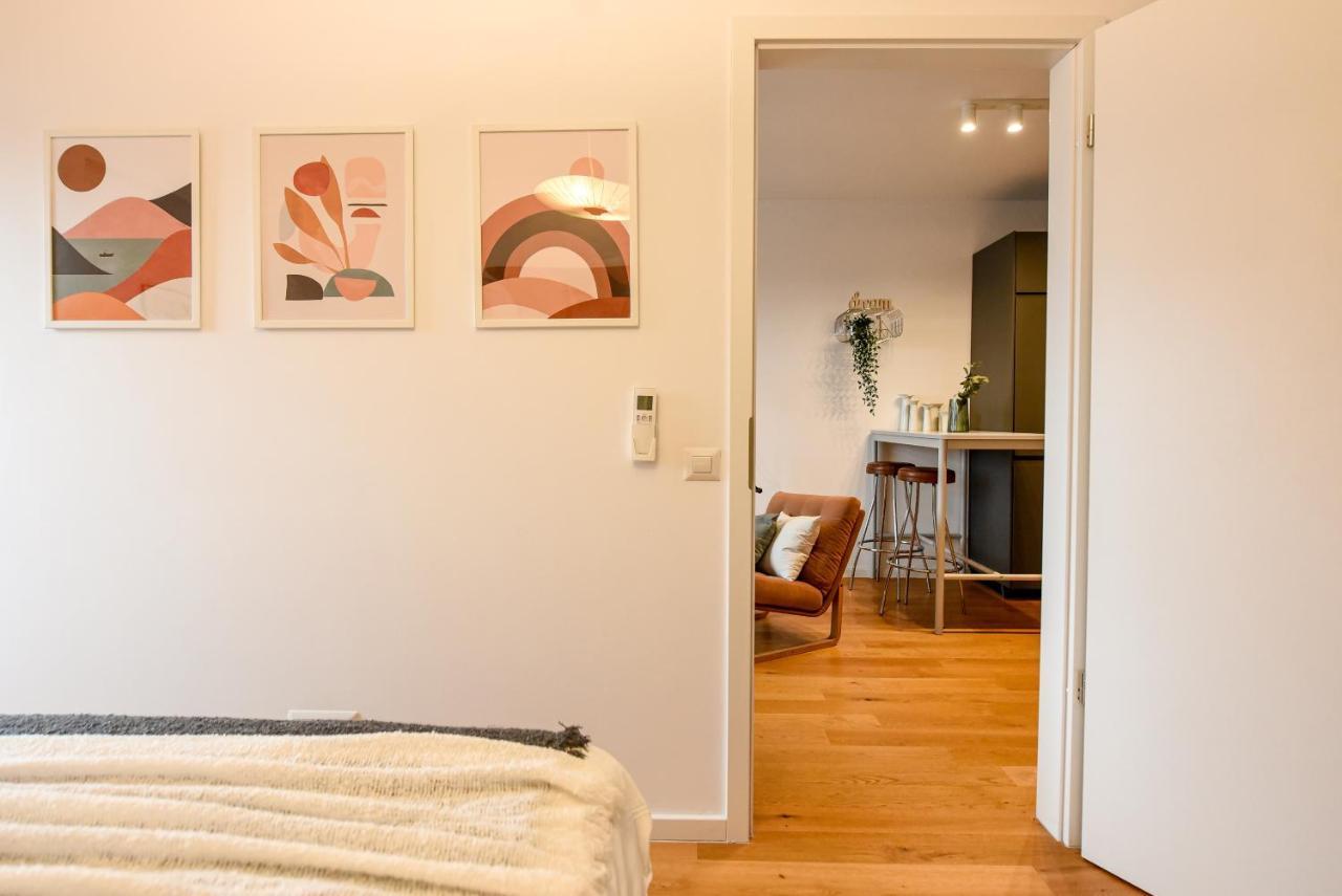 The Geometrist - Stunning 1br With Balcony * Bucharest